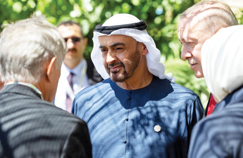 رئيس الدولة يؤكد حرص الإمارات على إيجاد منظومة متكاملة للذكاء الاصطناعي تسهم في إيجاد حلول فاعلة لاستدامة الطاقة 