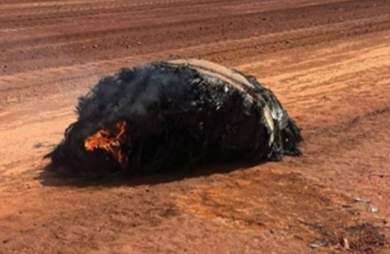 جسم غامض يسقط من الفضاء في صحراء أستراليا