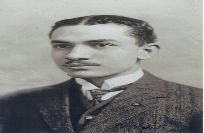 مكتبة جامعة نيويورك أبوظبي تضم أرشيف الشاعر والطبيب المصري أحمد زكي أبو شادي