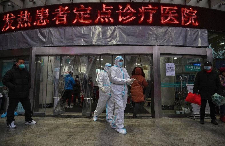 الفيروس الصيني: شي جين بينغ في خطر...!