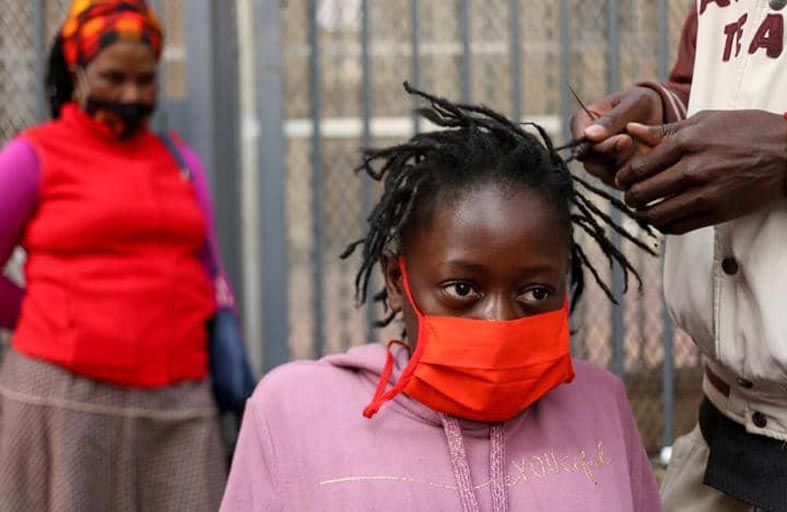 دولة أفريقية تسجل «رقما مرعبا» لإصابات كورونا