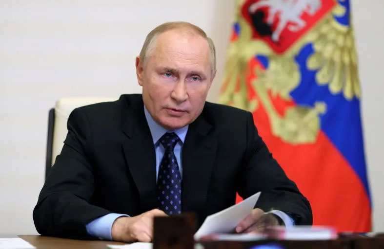 بحثا عن أسواق «أكثر جدوى».. بوتين يلوّح بوقف توريد الغاز إلى أوروبا