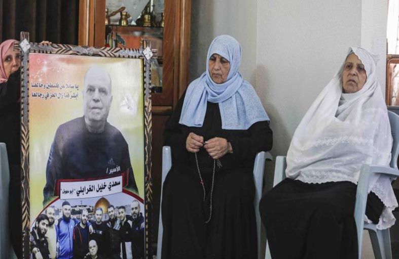 وفاة أسير فلسطيني في السجون الإسرائيلية منذ 26 عاماً