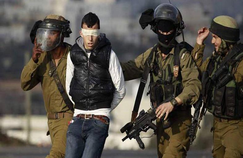الاحتلال يعتقل 20 فلسطينيا في الضفة