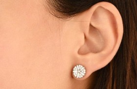 مراهقة تقتل طفلة لسرقة قرطها الذهبي