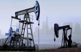 خبراء : أسعار النفط تتجه إلى تراجع أكثر حدة 