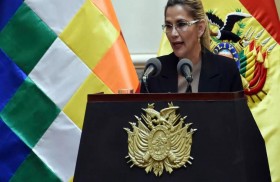رئيسة بوليفيا تقيل وزيرا بسبب تصريحات عنصرية  