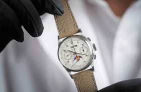 ساعة مقابل 17,6 مليون دولار 