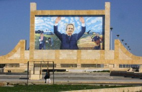 في ذكرى رحيل حافظ الأسد..سوريا بلد معزول مزقته الحرب