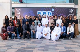 أحمد بن محمد: قطاع الإعلام ركيزة رئيسة لاقتصاد المستقبل في دبي 