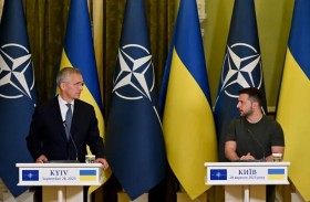 مُعارَضة لانضمام أوكرانيا لحِلف الناتو وللاتحاد الأوروبي 