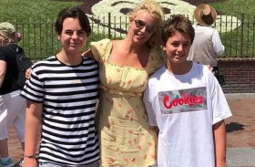 بريتني سبيرز دخلت المصحة بطلب من ابنيها