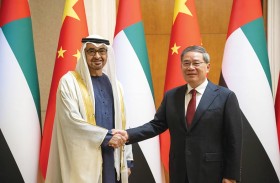 رئيس الدولة يبحث مع رئيس مجلس الدولة الصيني سبل تعزيز علاقات البلدين