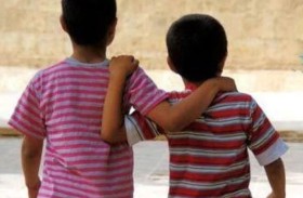 طفل يلقى مصرعه خنقاً على يد أصدقائه