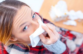  كيف تكتشف الفرق بين كوفيد والإنفلونزا ونزلات البرد؟
