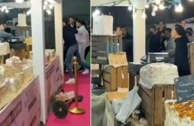 شجار بألواح الجبن بمعرض فرنسا الزراعي