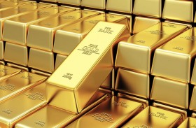 الذهب يتراجع بفعل آمال بشأن تعافي النمو الاقتصادي 