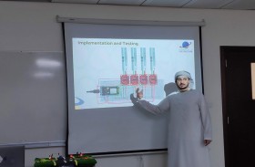 طلبة كلية الإمارات للتكنولوجيا يبتكرون نموذجاً للحدّ من الازدحام المروري باستخدام الذكاء الاصطناعي