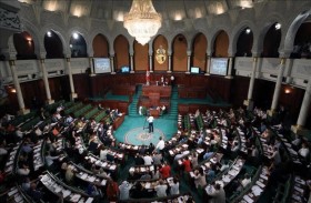 برلمان تونس يدعو إلى إغلاق كامل الحدود