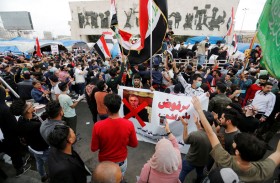 متظاهرو العراق: السياسيون هم «الفيروس الحقيقي» 