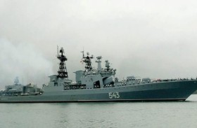 فرقاطة روسية مزودة بصواريخ كينجال تدخل البحر المتوسط