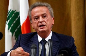 مصرف لبنان يحقق في تحويل مليار دولار خارج البلاد