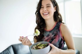 ماذا يحدث إذا تناولنا الطعام مرة واحدة فقط في اليوم