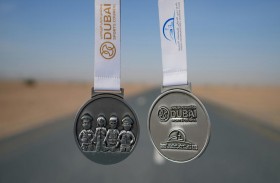 مجلس دبي الرياضي يزيّن ميداليات البطولات بصور أبطال خط الدفاع الأول
