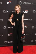 الممثلة الكندية سارة تشالك لدى حضورها عرض مسلسل  Scrubs  في مهرجان PaleyFest LA في هوليوود. ا ف ب