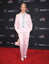 الممثلة الأمريكية كاثرين لاناسا لدى حضورها عرض فيلم «ذا بيت» من إنتاج HBO في مهرجان بالي فست لوس أنجلوس. ا ف ب