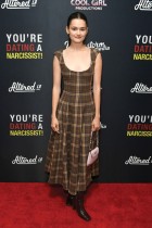 الممثلة الأمريكية سيارا برافو لدى حضورها العرض الأول لفيلم «أنت تواعد نرجسيًا!» في ويست هوليوود. ا ف ب