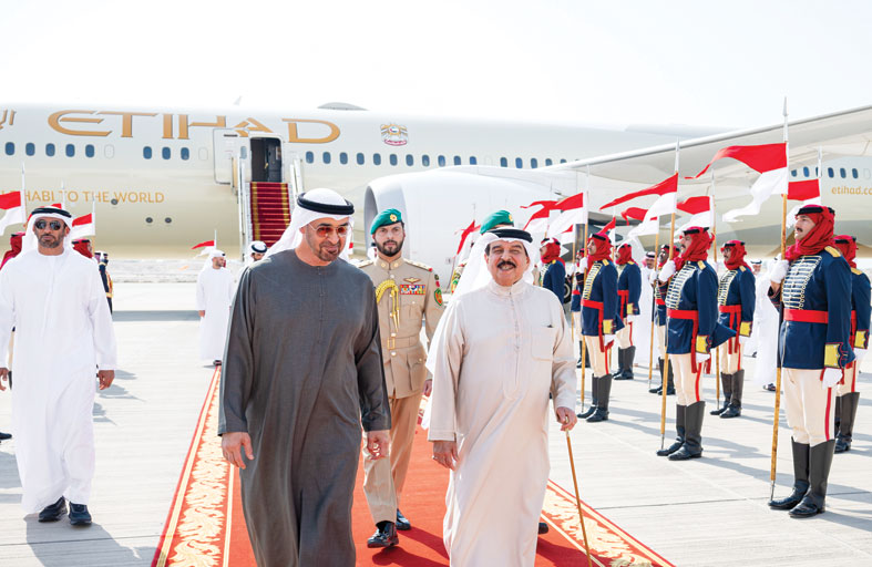 الإمارات والبحرين يدينان الاعتداء الإسرائيلي على قطر الشقيقة ويؤكدان تضامن البلدين معها ودعمهما كل ما من شأنه حماية أمنها وسلامة مواطنيها وأراضيها 