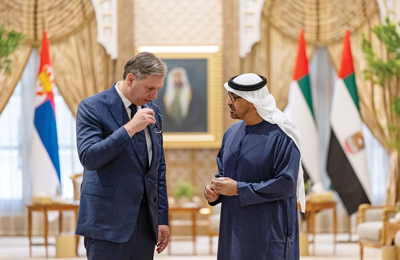 رئيس الدولة والرئيس الصربي يؤكدان أهمية تكثيف الجهود لاستقرار المنطقة ومعالجة الأزمات بالوسائل الدبلوماسية  