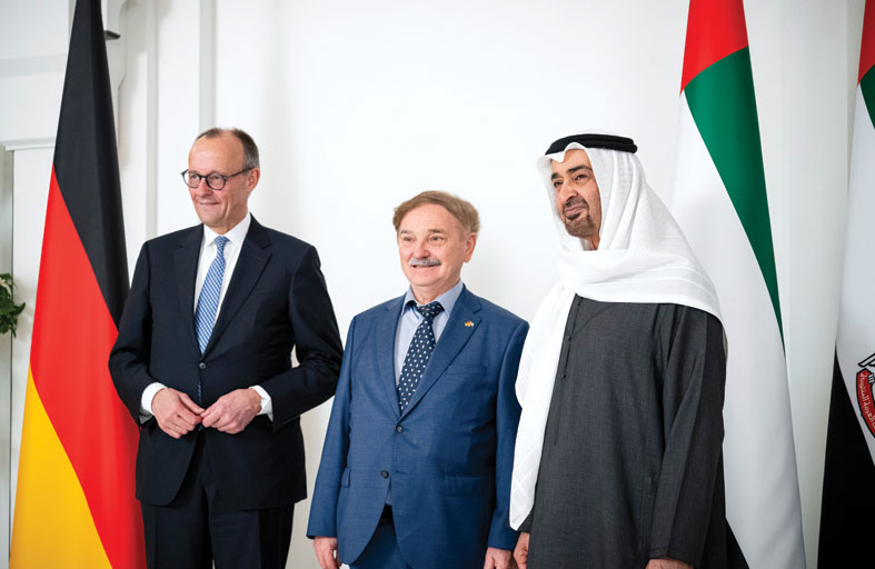 رئيس الدولة والمستشار الألماني يؤكدان أهمية تعزيز أسباب الاستقرار في المنطقة والعالم  