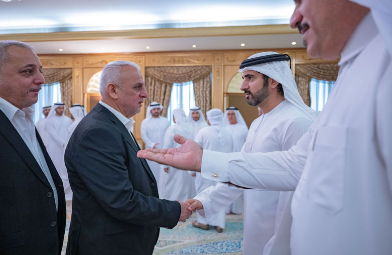 حمدان بن محمد ومكتوم بن محمد يتقبّلان التعازي في وفاة الشيخ أحمد بن راشد 