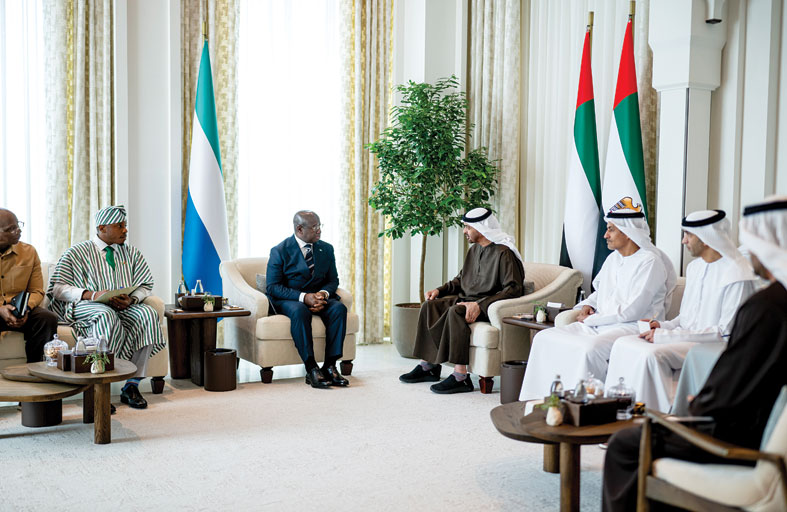 رئيس الدولة ورئيس سيراليون يؤكدان أهمية تعزيز الاستقرار والسلام في المنطقة والعالم  