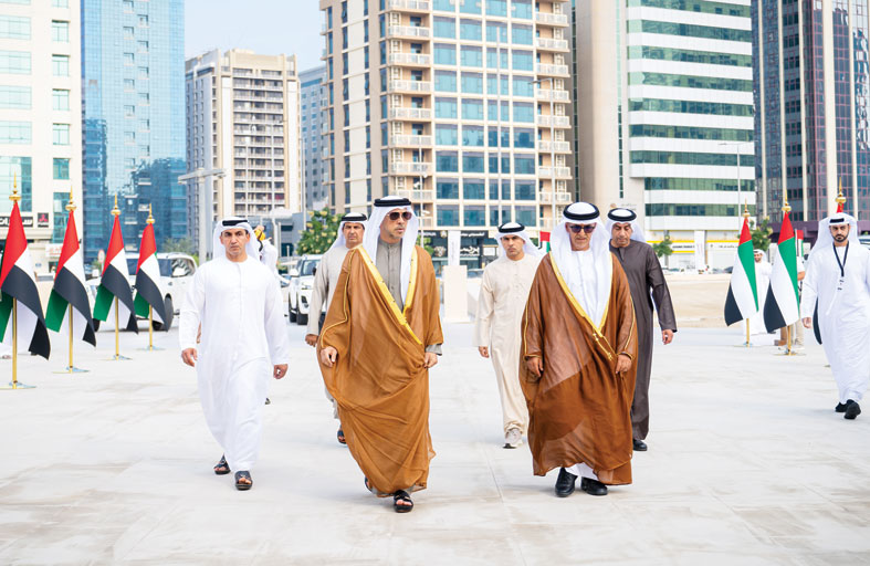 تحت رعاية رئيس الدولة.. منصور بن زايد يشهد العرس الجماعي لأبناء مدينة أبوظبي في قصر الحصن 