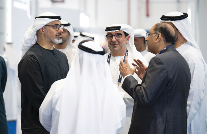 خالد بن محمد بن زايد يشهد جانباً من فعاليات المعرض والمؤتمر العالمي للمرافق 2025 