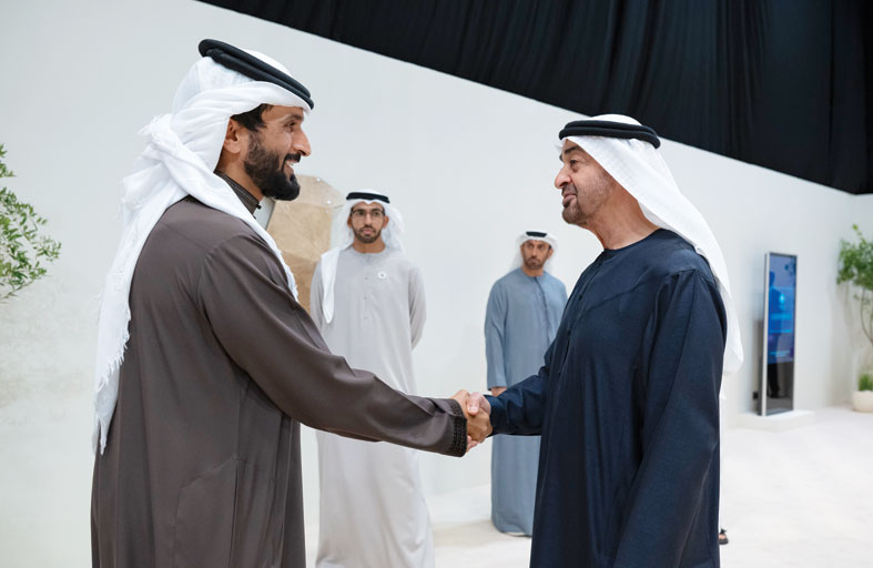 رئيس الدولة يؤكد على الدور المحوري للإمارات في بناء جسور التعاون وترسيخ دعائم التنمية المستدامة في العالم 