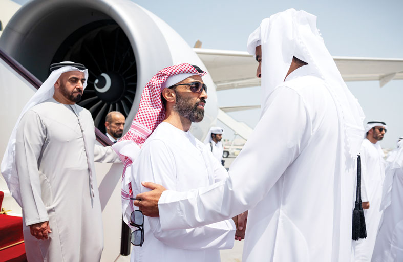 رئيس الدولة يؤكد دعم الإمارات جميع الإجراءات التي تتخذها قطر للحفاظ على سيادتها وسلامة أراضيها 
