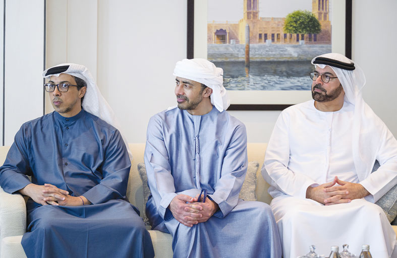 رئيس الدولة ووزير الخارجية الكويتي يبحثان الأوضاع في المنطقة وتداعيات العدوان الإيراني على الأمن والاستقرار الإقليمي والدولي  