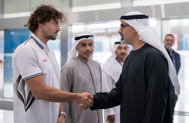 خالد بن محمد بن زايد يشهد جانباً من منافسات الألعاب الرقمية الهجينة في «دورة ألعاب المستقبل 2025» 