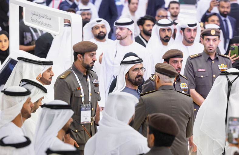 محمد بن راشد: الإمارات تسارع الخطى في مسيرتها التنموية الشاملة عبر التقنيات الحديثة  