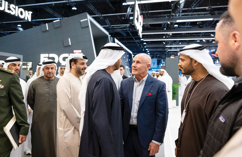 رئيس الدولة يؤكد على تعزيز موقع الإمارات مركزاً لتكنولوجيا المستقبل وابتكاراته 