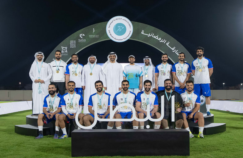 سلطان بن أحمد القاسمي يتوج «الشارقة للإذاعة والتلفزيون» بطلا لبطولة إعلام الشارقة الرمضانية 