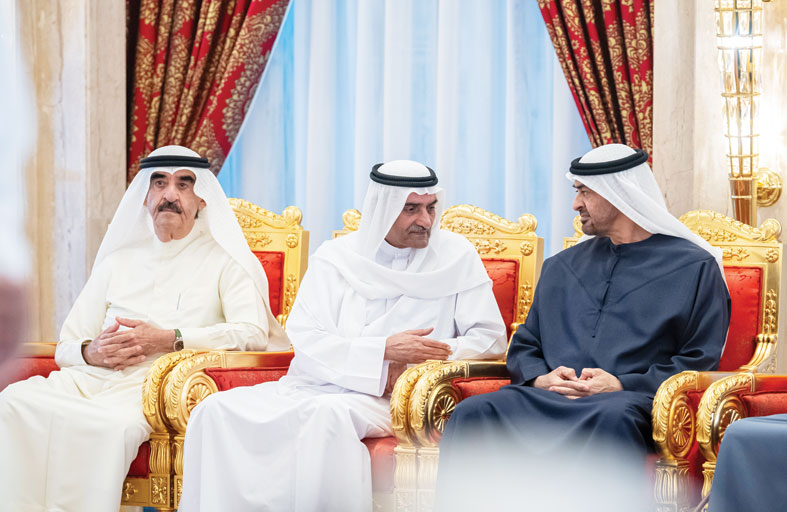 رئيس الدولة وحكام الإمارات والشيوخ يعزون محمد بن راشد في وفاة أحمد بن راشد 
