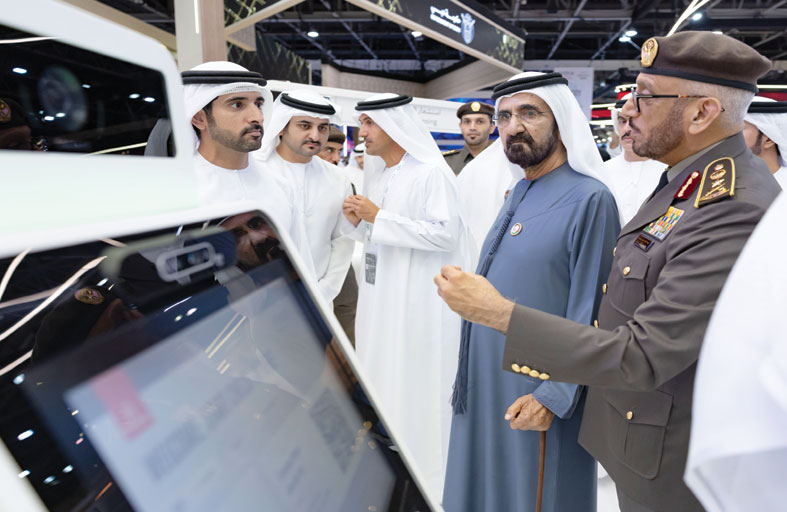 محمد بن راشد: الإمارات تسارع الخطى في مسيرتها التنموية الشاملة عبر التقنيات الحديثة  