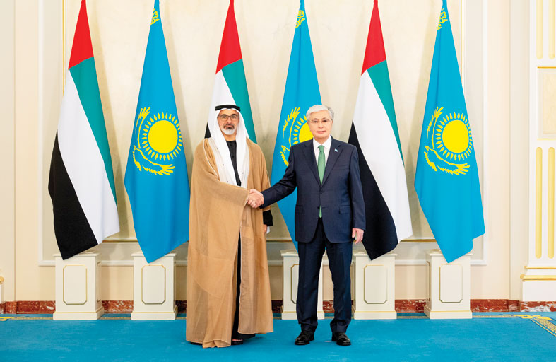 ولي عهد أبوظبي والرئيس الكازاخستاني يبحثان سُبل تعزيز العلاقات الثنائية  