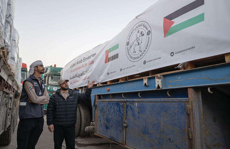 دخول القافلة 301 إلى غزة محمّلة بأكثر من 290 طنا من المواد الغذائية 