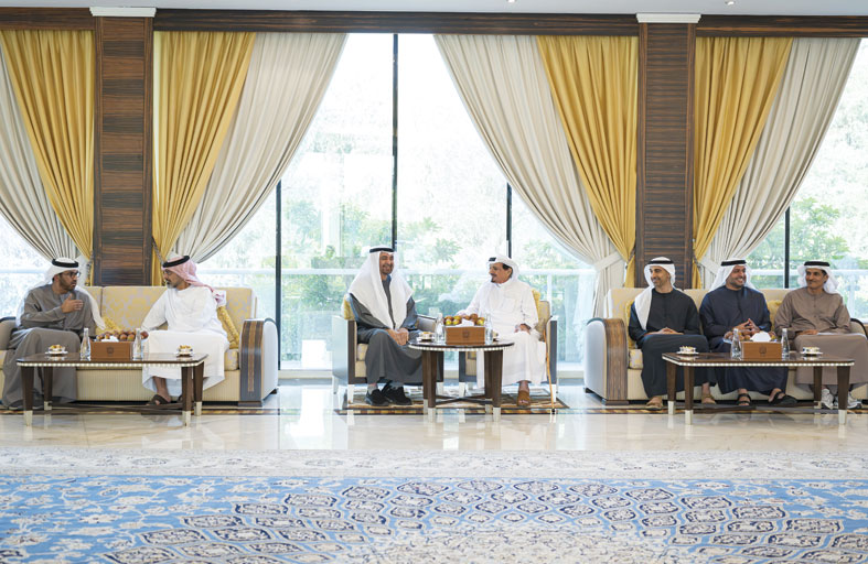 رئيس الدولة يزور حاكم عجمان ويؤكدان أن تمكين المواطن يبقى محور خطط التنمية وعلى قمة الأولويات 